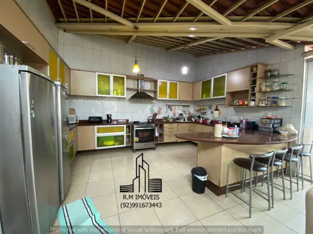 Foto 2 de Casa de Condomínio com 4 Quartos à venda, 195m² em Flores, Manaus
