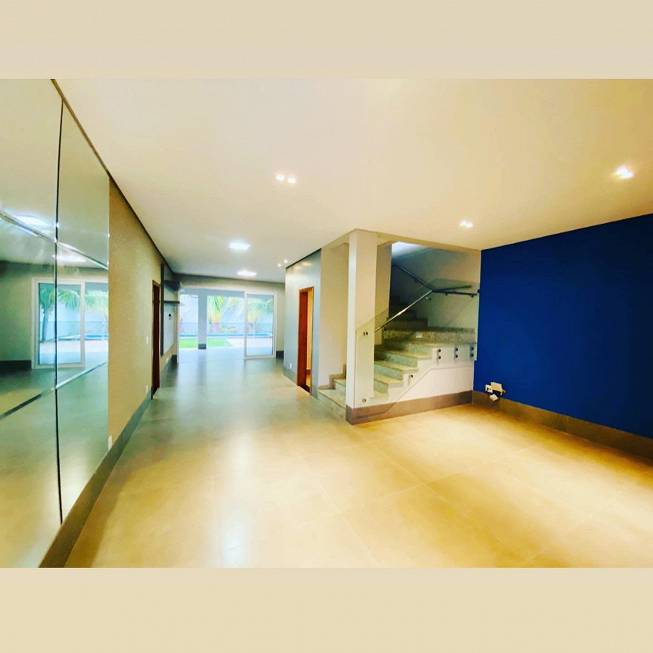 Foto 4 de Casa de Condomínio com 4 Quartos para alugar, 320m² em Jardim Imperial, Cuiabá
