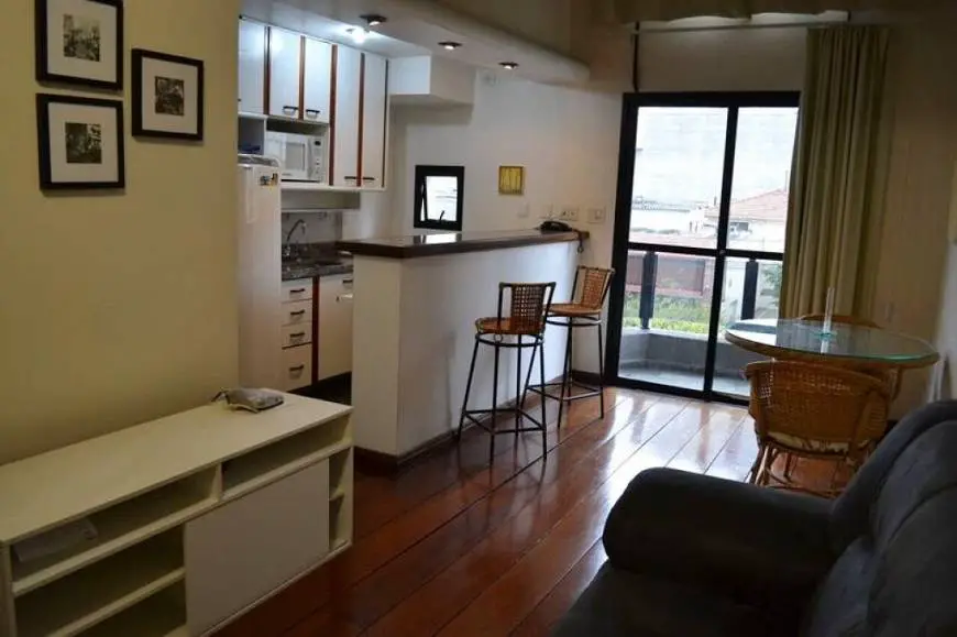 Foto 1 de Flat com 1 Quarto para venda ou aluguel, 52m² em Moema, São Paulo