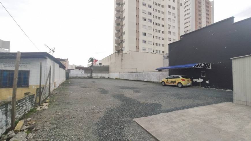 Foto 5 de Lote/Terreno para alugar, 584m² em Centro, Joinville