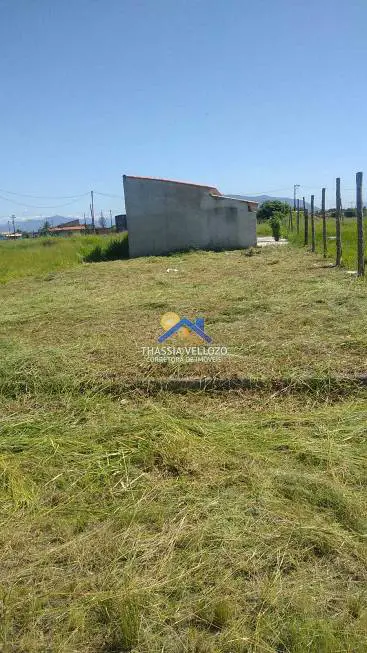 Foto 1 de Lote/Terreno à venda, 180m² em Unamar, Cabo Frio