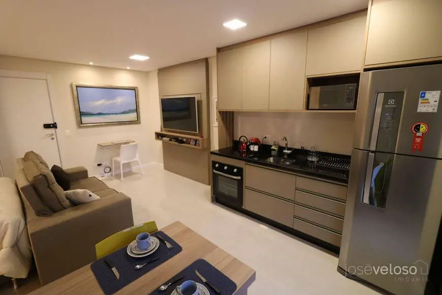Foto 5 de Apartamento com 1 Quarto para alugar, 35m² em Cristo Rei, Curitiba