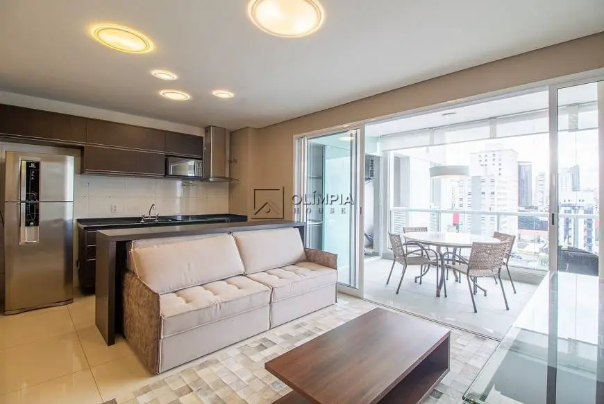 Foto 1 de Apartamento com 1 Quarto para alugar, 70m² em Itaim Bibi, São Paulo