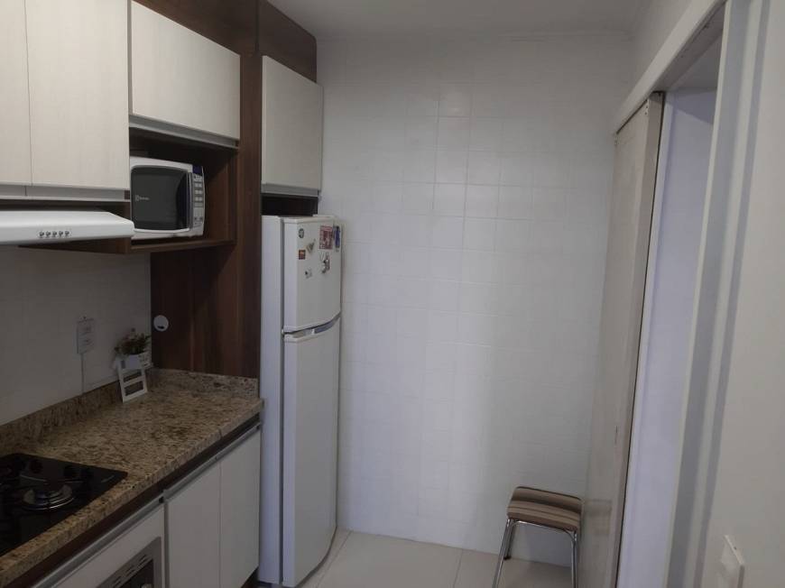 Foto 3 de Apartamento com 2 Quartos à venda, 55m² em Centro, Caxias do Sul