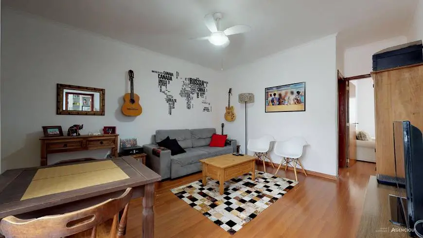 Foto 3 de Apartamento com 2 Quartos à venda, 63m² em Floresta, Porto Alegre