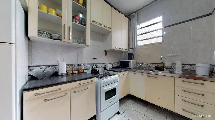 Foto 5 de Apartamento com 2 Quartos à venda, 63m² em Floresta, Porto Alegre