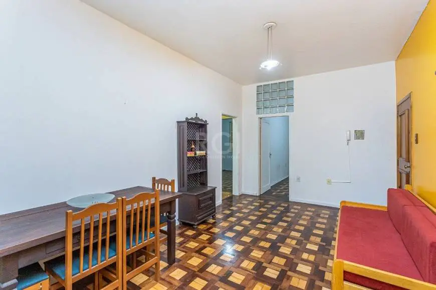 Foto 3 de Apartamento com 2 Quartos à venda, 77m² em Floresta, Porto Alegre