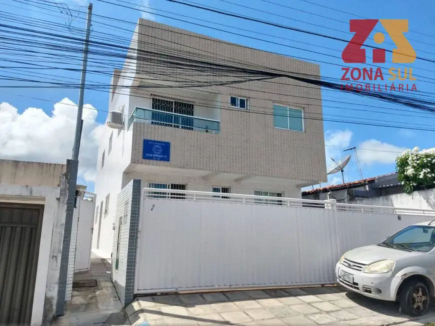 Foto 1 de Apartamento com 2 Quartos para alugar, 45m² em Mangabeira, João Pessoa