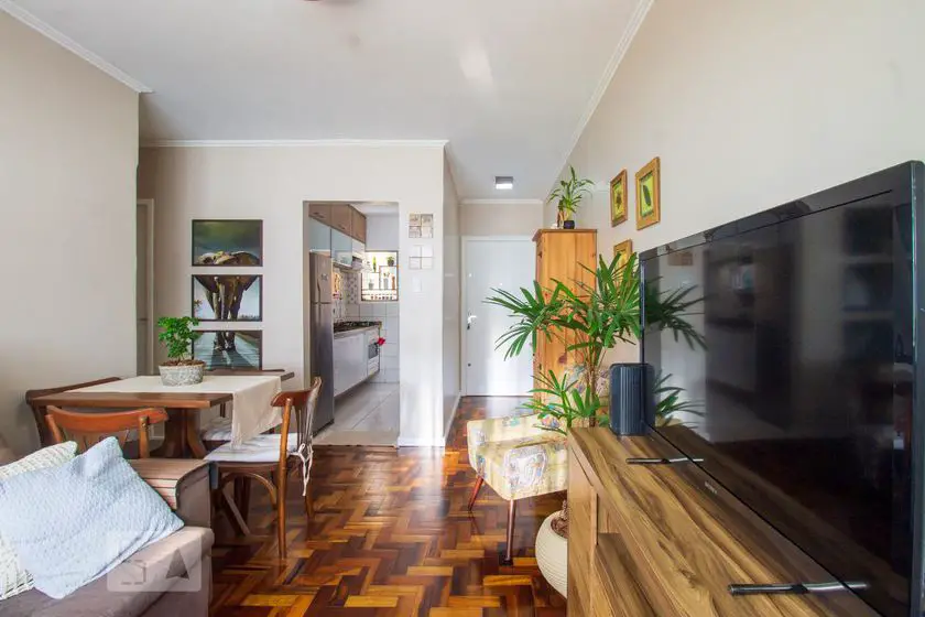 Foto 4 de Apartamento com 2 Quartos à venda, 64m² em Medianeira, Porto Alegre