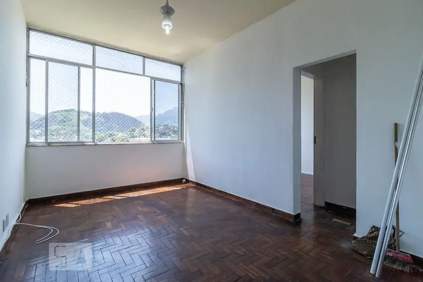 Foto 1 de Apartamento com 2 Quartos para alugar, 60m² em Pechincha, Rio de Janeiro