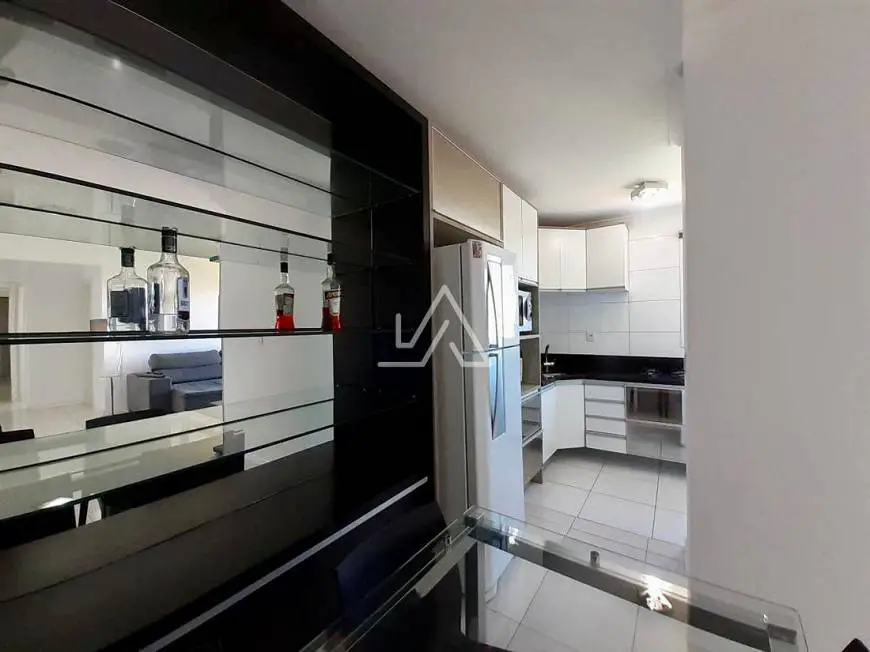 Foto 2 de Apartamento com 2 Quartos à venda, 84m² em Petropolis, Passo Fundo