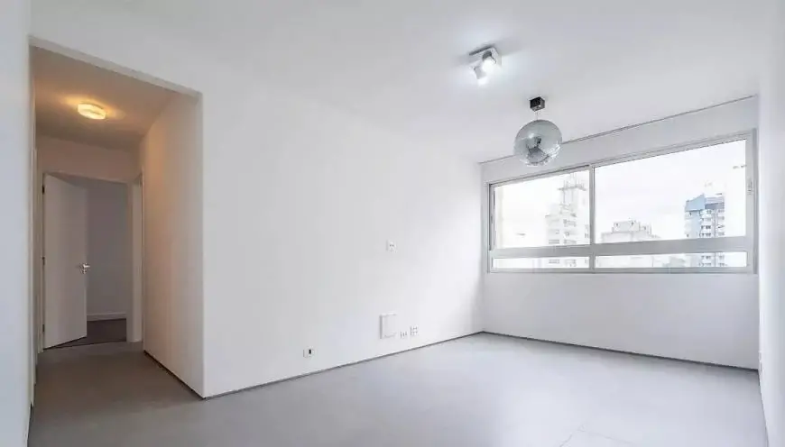 Foto 2 de Apartamento com 2 Quartos para alugar, 80m² em Pinheiros, São Paulo