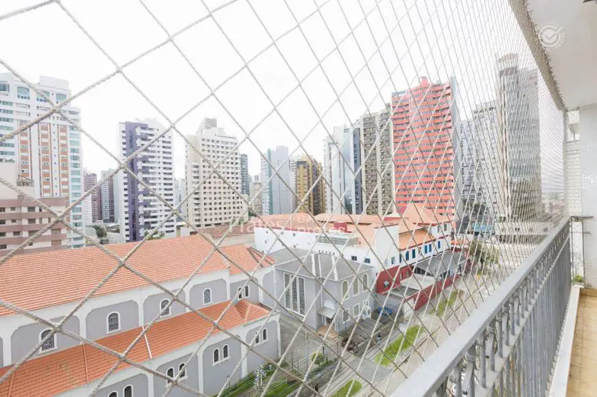 Foto 5 de Apartamento com 3 Quartos para alugar, 124m² em Batel, Curitiba