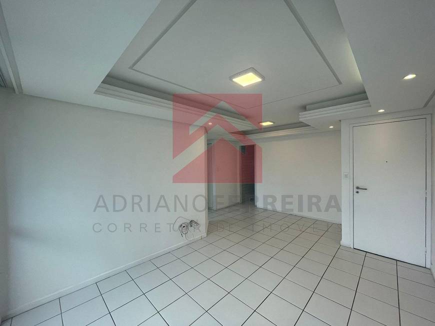 Foto 1 de Apartamento com 3 Quartos para alugar, 88m² em Boa Viagem, Recife