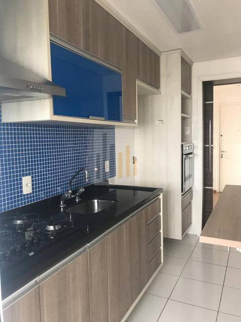 Foto 1 de Apartamento com 3 Quartos para alugar, 72m² em Jardim Umuarama, São Paulo
