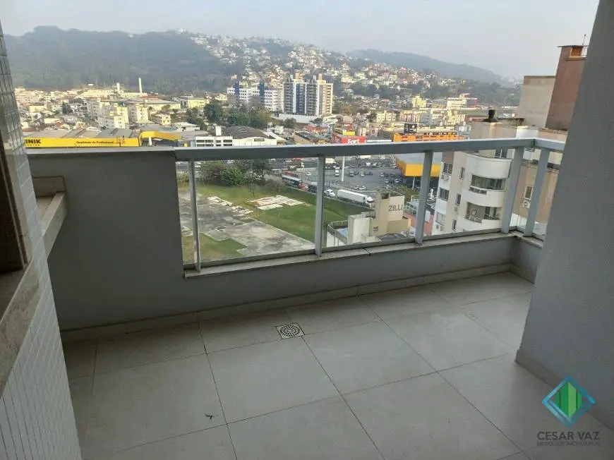 Foto 3 de Apartamento com 3 Quartos à venda, 112m² em Kobrasol, São José