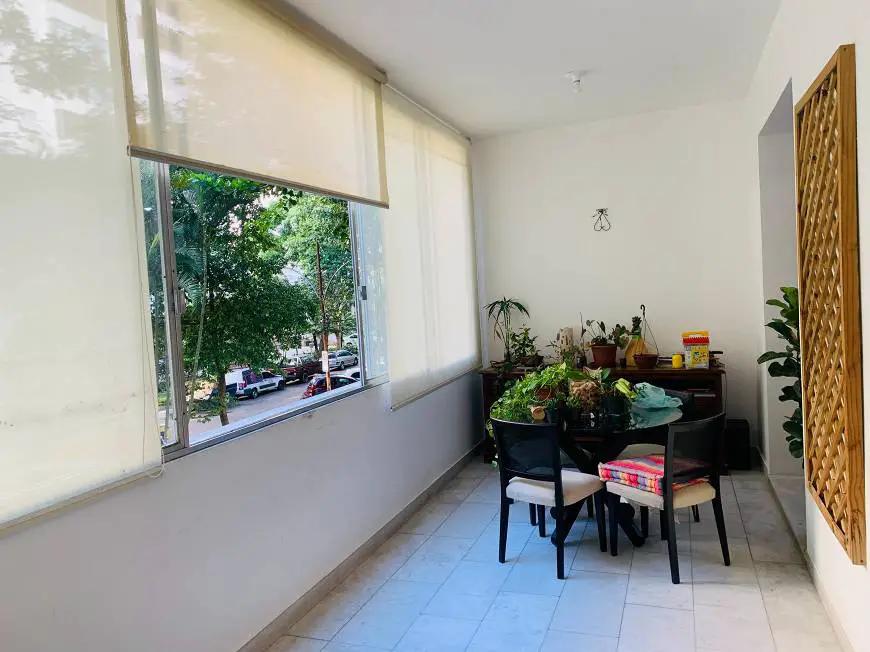 Foto 5 de Apartamento com 3 Quartos para alugar, 160m² em Laranjeiras, Rio de Janeiro