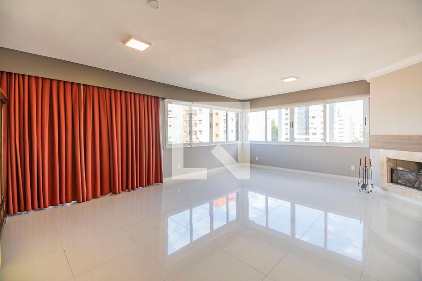 Foto 1 de Apartamento com 3 Quartos para alugar, 132m² em Petrópolis, Porto Alegre