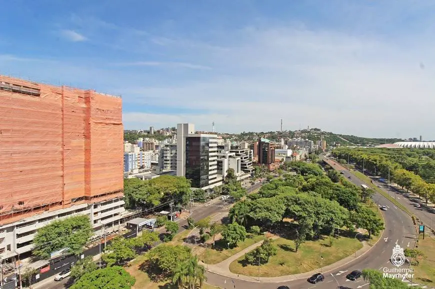 Foto 3 de Apartamento com 3 Quartos à venda, 88m² em Praia de Belas, Porto Alegre