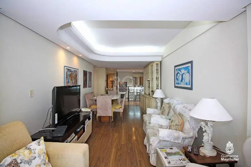 Foto 3 de Apartamento com 3 Quartos à venda, 90m² em Praia de Belas, Porto Alegre