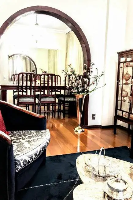 Foto 1 de Apartamento com 3 Quartos à venda, 130m² em Sagrada Família, Belo Horizonte