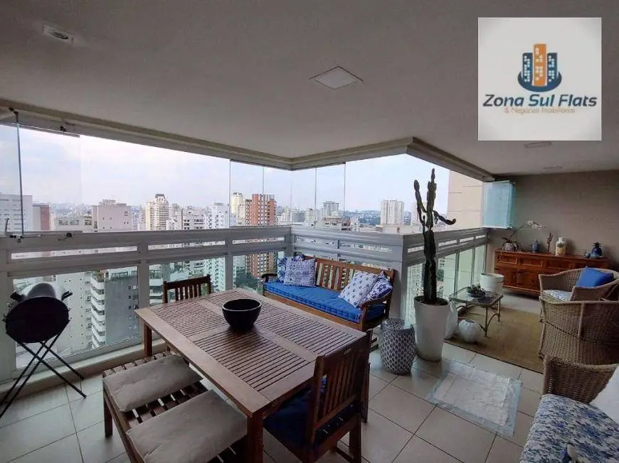 Foto 3 de Apartamento com 4 Quartos à venda, 155m² em Campo Belo, São Paulo