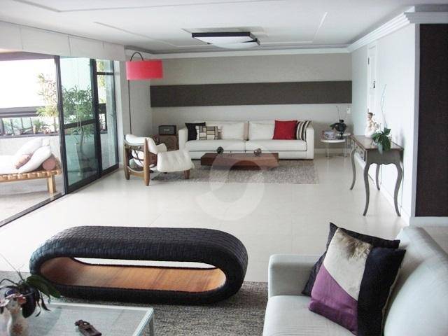 Foto 3 de Apartamento com 4 Quartos à venda, 300m² em Ingá, Niterói