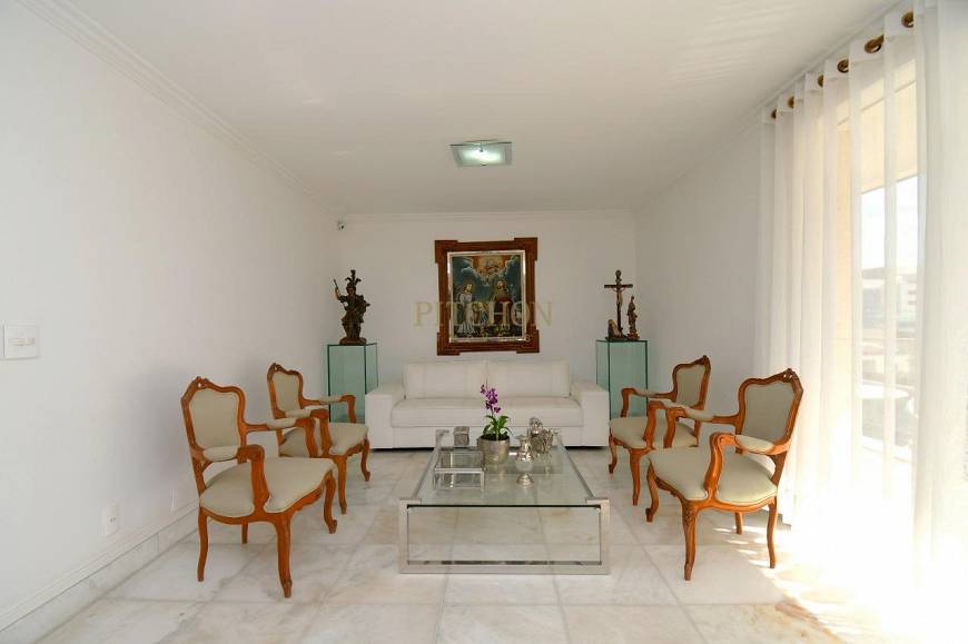 Foto 2 de Apartamento com 4 Quartos à venda, 300m² em Santo Agostinho, Belo Horizonte