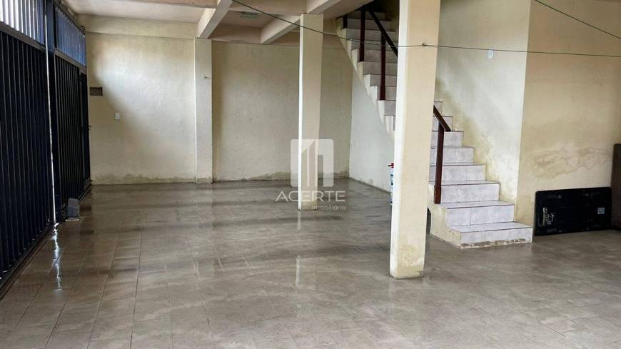 Foto 1 de Casa com 2 Quartos para alugar, 178m² em Cohab Anil III, São Luís