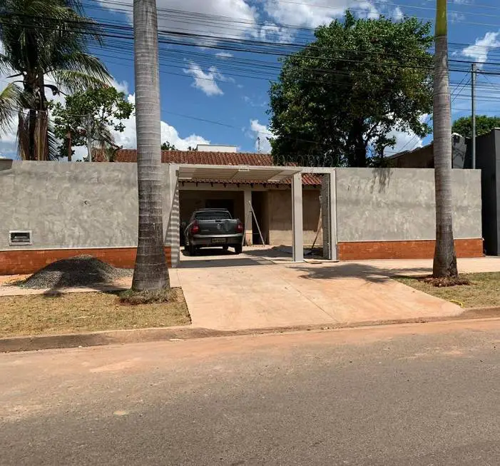 Foto 1 de Casa com 3 Quartos à venda, 160m² em Caiçara, Campo Grande
