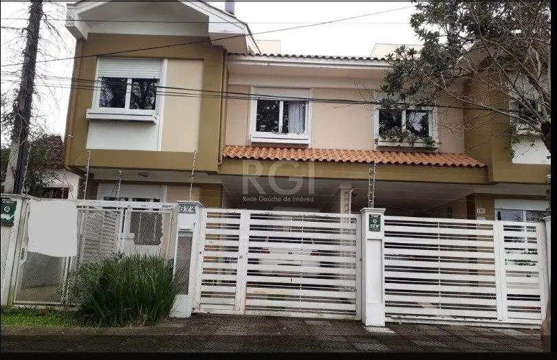 Foto 1 de Casa com 3 Quartos à venda, 132m² em Nonoai, Porto Alegre