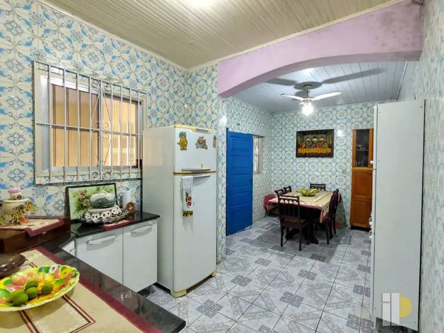 Foto 4 de Casa com 3 Quartos à venda, 120m² em Solemar, Praia Grande