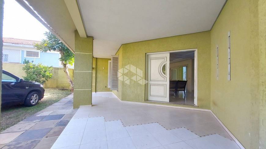 Foto 3 de Casa com 3 Quartos à venda, 640m² em Teresópolis, Porto Alegre