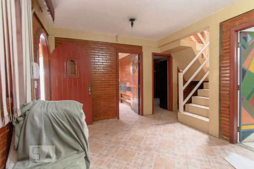 Foto 4 de Casa com 3 Quartos para alugar, 180m² em Uberaba, Curitiba