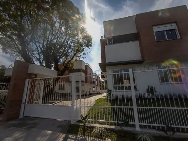 Foto 3 de Casa com 3 Quartos à venda, 153m² em Vila Assunção, Porto Alegre