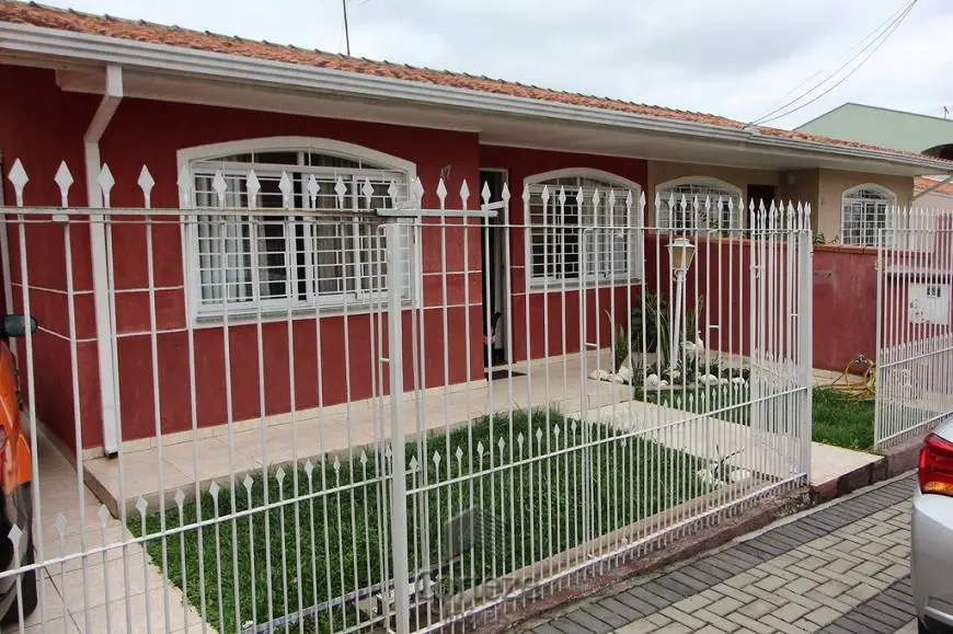 Foto 1 de Casa com 3 Quartos à venda, 120m² em Xaxim, Curitiba