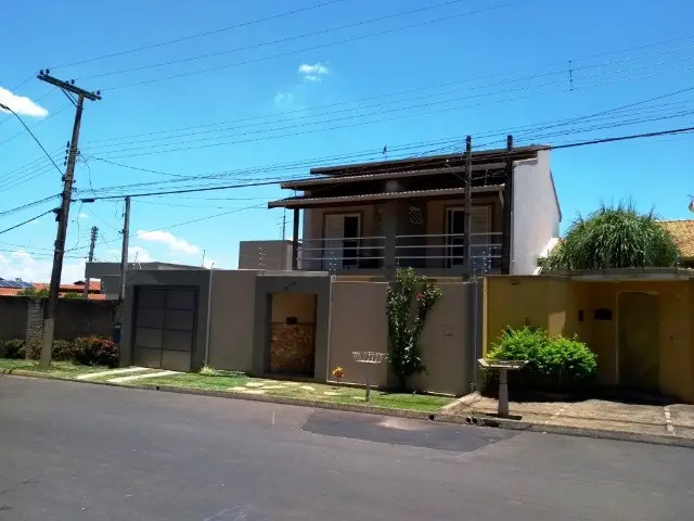 Foto 2 de Casa com 4 Quartos à venda, 283m² em Jardim Bela Vista Continuacao, Cosmópolis