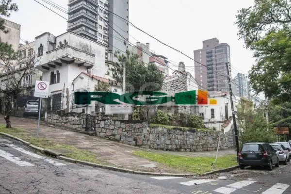 Foto 1 de Casa com 4 Quartos à venda, 544m² em Rio Branco, Porto Alegre