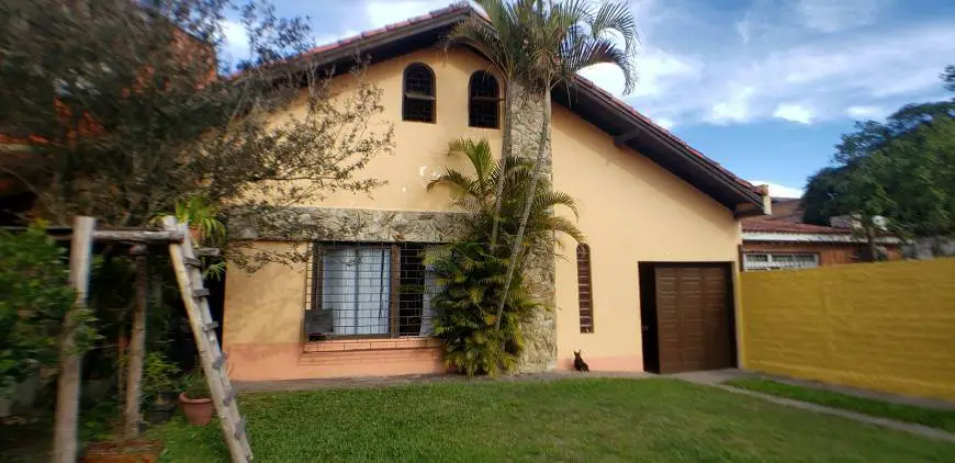 Foto 1 de Casa com 7 Quartos à venda, 350m² em Ipanema, Porto Alegre