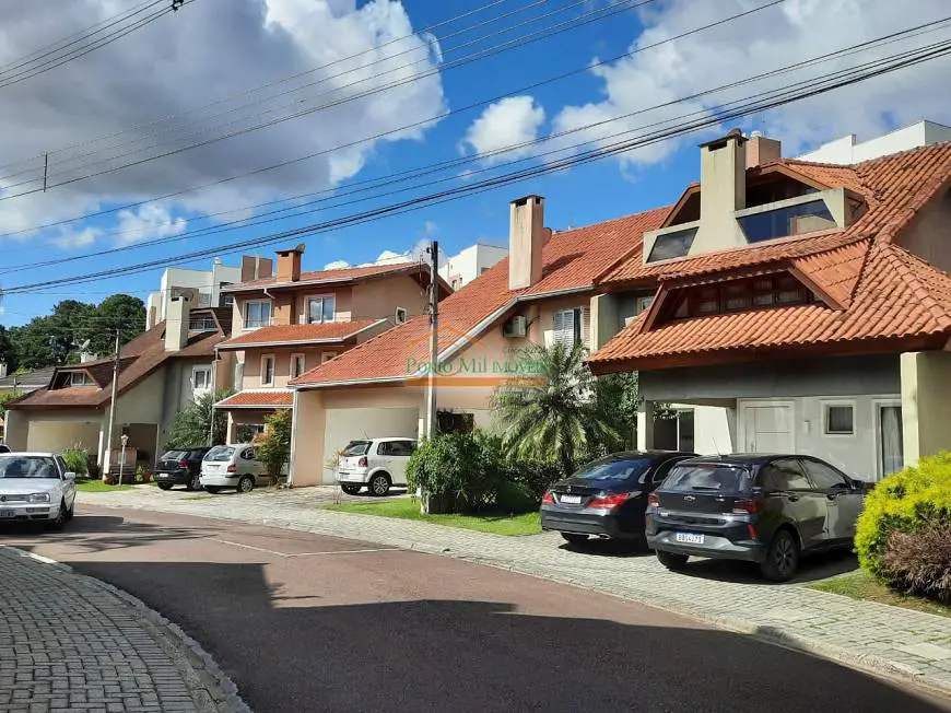 Foto 3 de Casa de Condomínio com 3 Quartos para alugar, 238m² em Campo Comprido, Curitiba