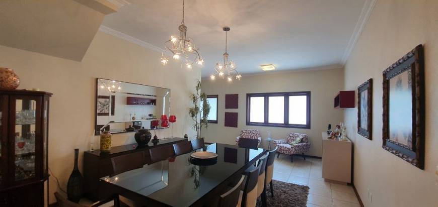 Foto 2 de Casa de Condomínio com 4 Quartos à venda, 450m² em Portal do Lago, Valinhos