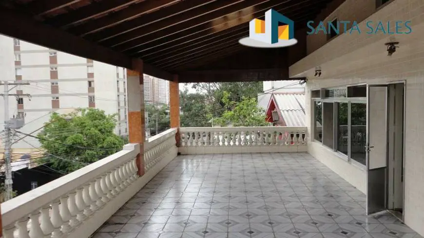 Foto 3 de Sobrado com 5 Quartos para alugar, 400m² em Vila Madalena, São Paulo