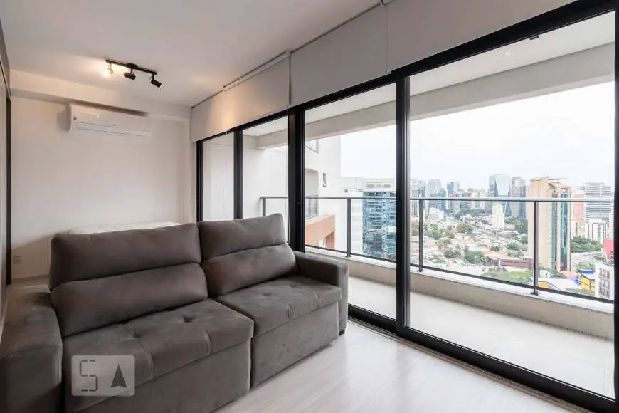 Foto 1 de Apartamento com 1 Quarto à venda, 40m² em Vila Olímpia, São Paulo