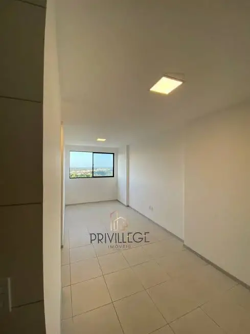 Foto 1 de Apartamento com 2 Quartos para alugar, 52m² em Barro Duro, Maceió