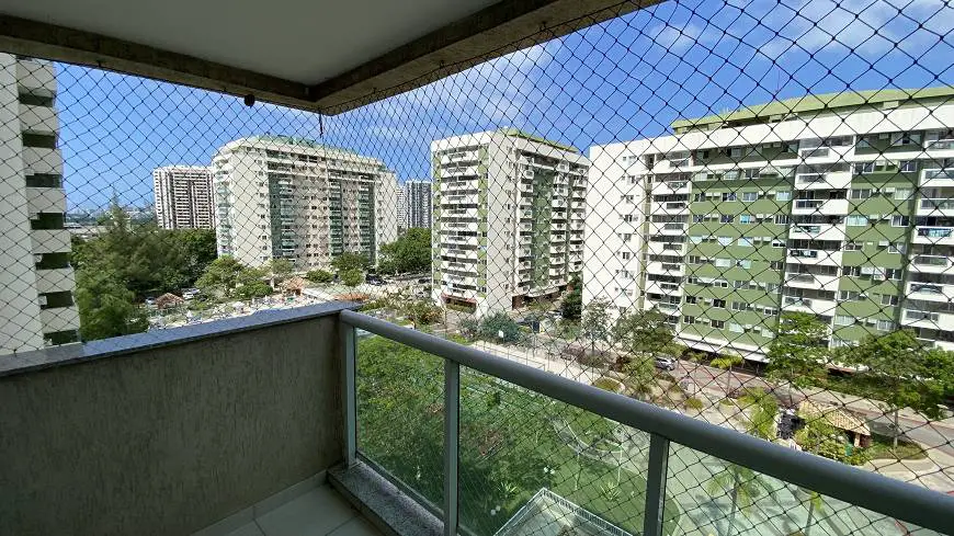Foto 4 de Apartamento com 2 Quartos à venda, 68m² em Camorim, Rio de Janeiro