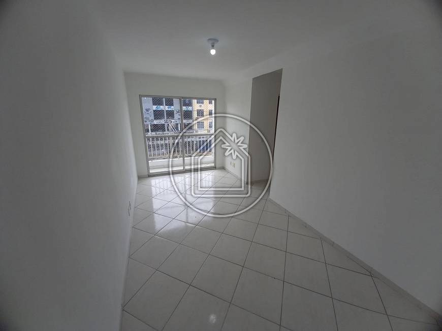 Foto 1 de Apartamento com 2 Quartos à venda, 51m² em Cascadura, Rio de Janeiro