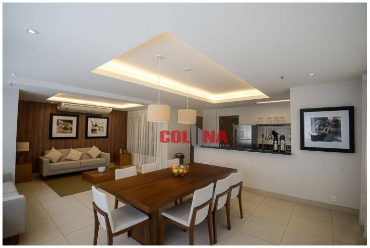 Foto 2 de Apartamento com 2 Quartos à venda, 65m² em Centro, Niterói