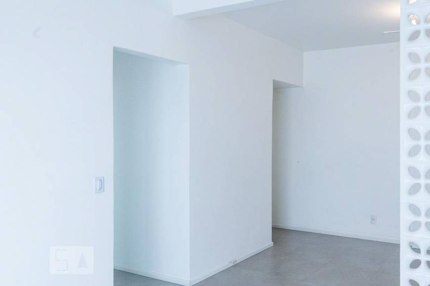 Foto 4 de Apartamento com 2 Quartos para alugar, 64m² em Humaitá, Rio de Janeiro