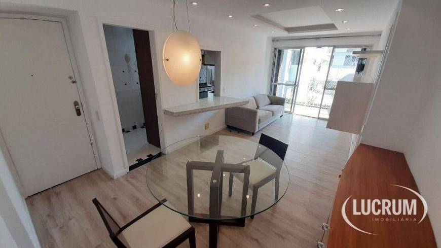 Foto 1 de Apartamento com 2 Quartos para alugar, 75m² em Laranjeiras, Rio de Janeiro