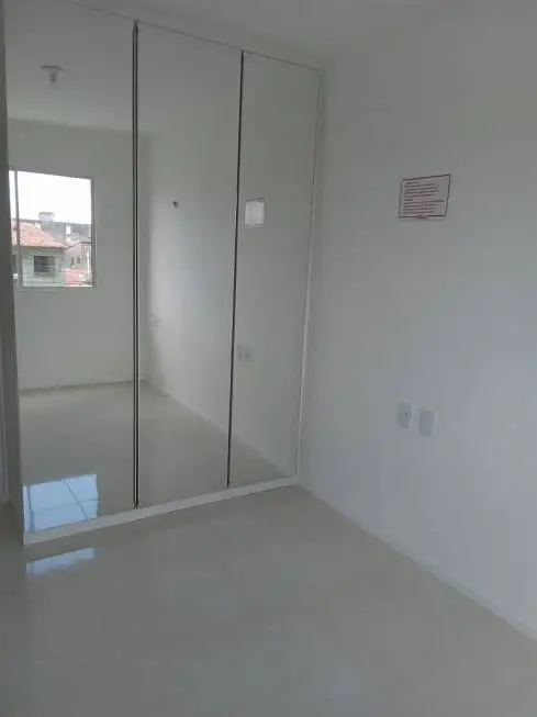 Foto 4 de Apartamento com 2 Quartos à venda, 50m² em Montese, Fortaleza